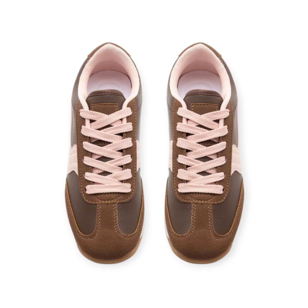 Sneakers Σε Συνδυασμό Χρωμάτων Και Υλικών - Καφέ